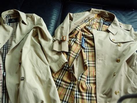 burberry tuch original erkennen|how to identify burberry coat.